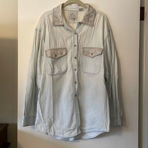 Committed large cotton denim button down shirt with collar and pocket detail
